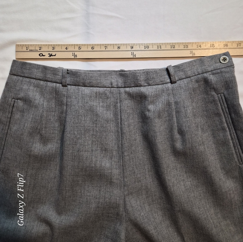 Talbots Petites Grey 100% Wool Straight Leg Trousers - Size 16P - Picture 3 of 10